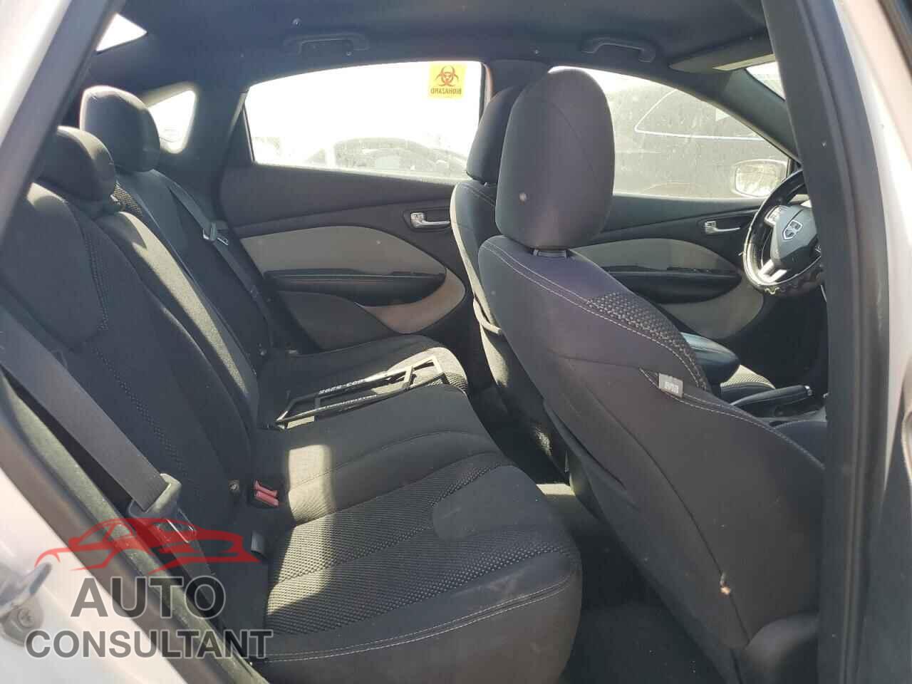 DODGE DART 2015 - 1C3CDFBB3FD181376