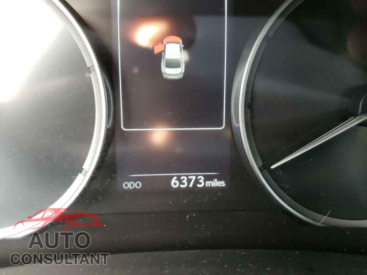 LEXUS IS 2021 - JTHC81F20M5045029