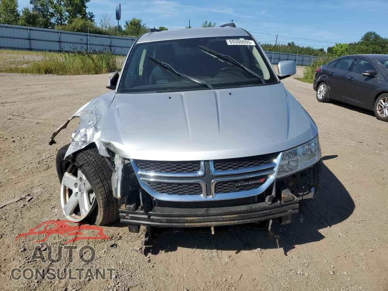 DODGE JOURNEY 2012 - 3C4PDCBG8CT392537