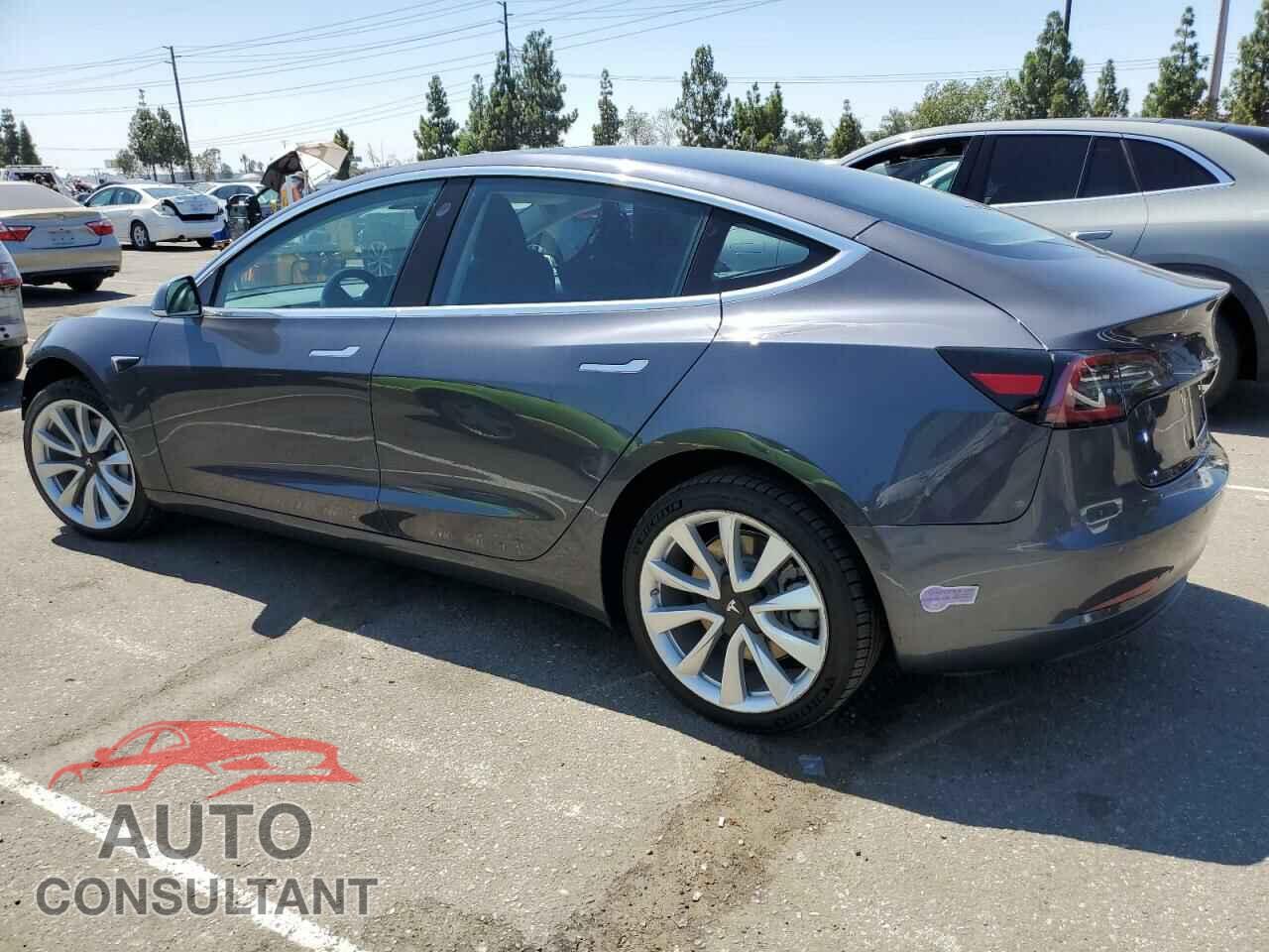 TESLA MODEL 3 2018 - 5YJ3E1EAXJF163201