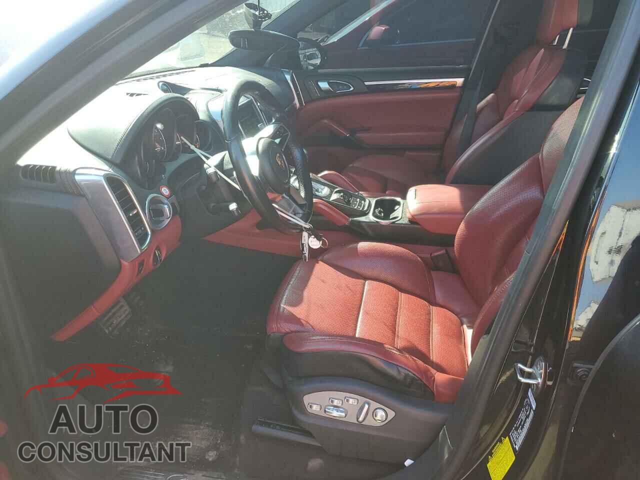 PORSCHE CAYENNE 2016 - WP1AA2A22GLA06158