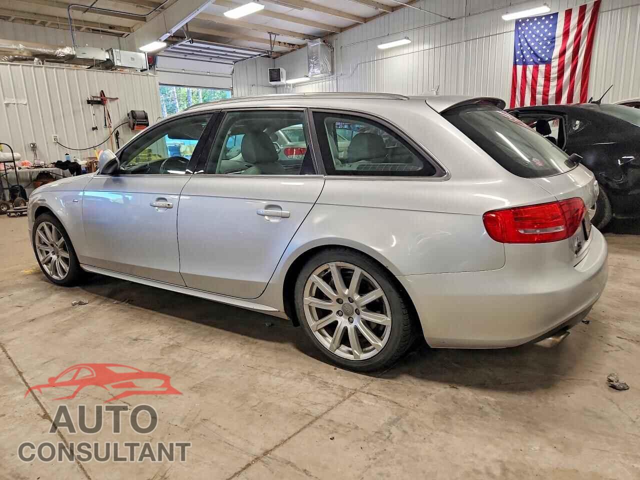 AUDI A4 2012 - WAUWFBFL9CA013296