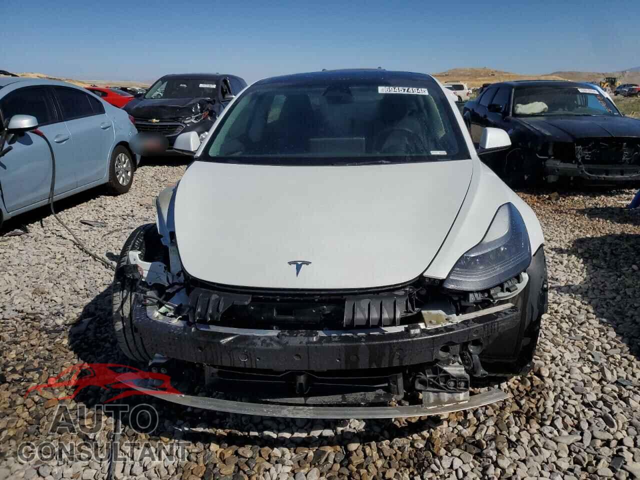 TESLA MODEL 3 2023 - 5YJ3E1EA2PF460228