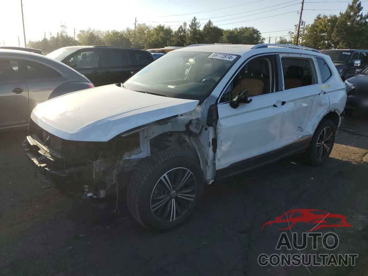 VOLKSWAGEN TIGUAN 2018 - 3VV2B7AX8JM001176