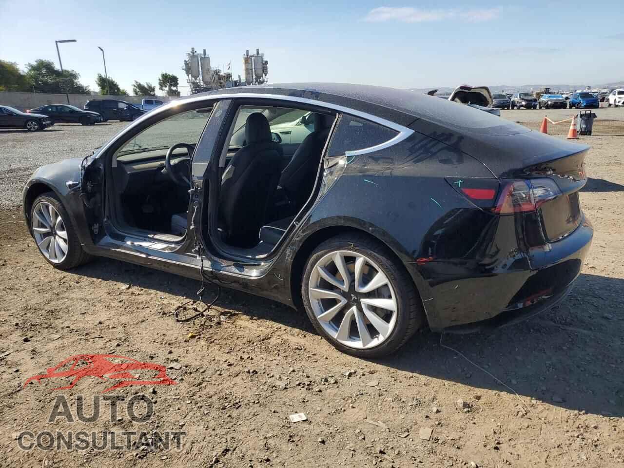 TESLA MODEL 3 2018 - 5YJ3E1EA6JF013313