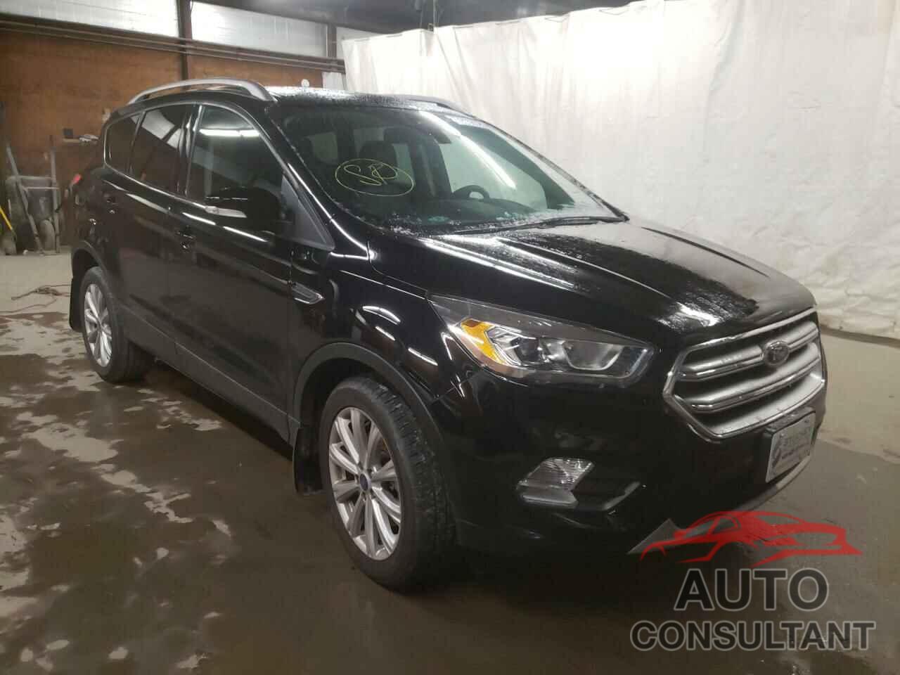 FORD ESCAPE 2017 - 1FMCU9J95HUC74779