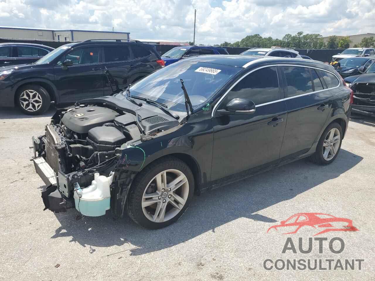 VOLVO V60 2015 - YV140MEK8F1227663