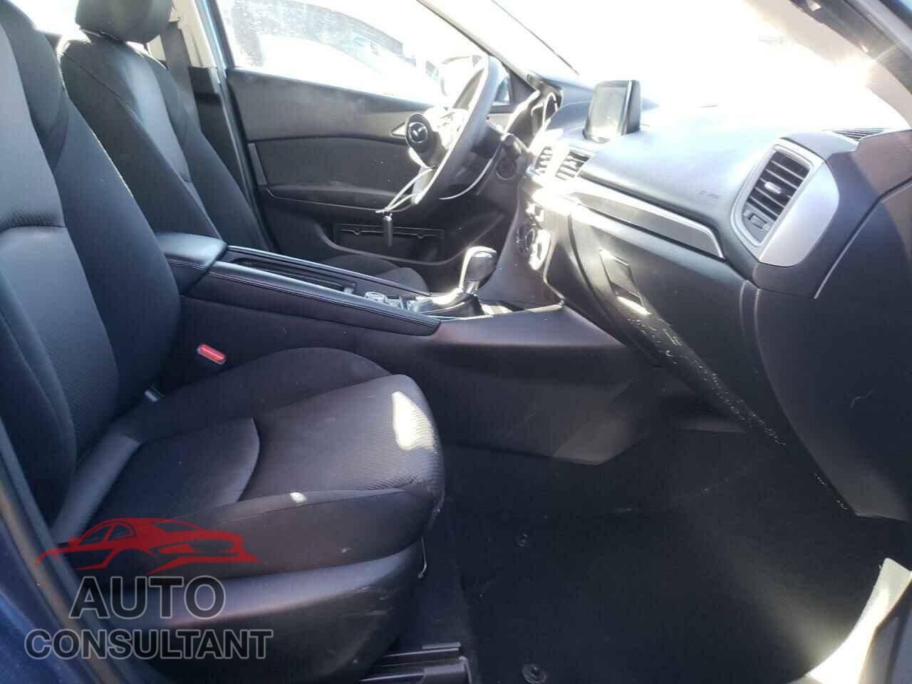 MAZDA 3 2017 - 3MZBN1U71HM110164
