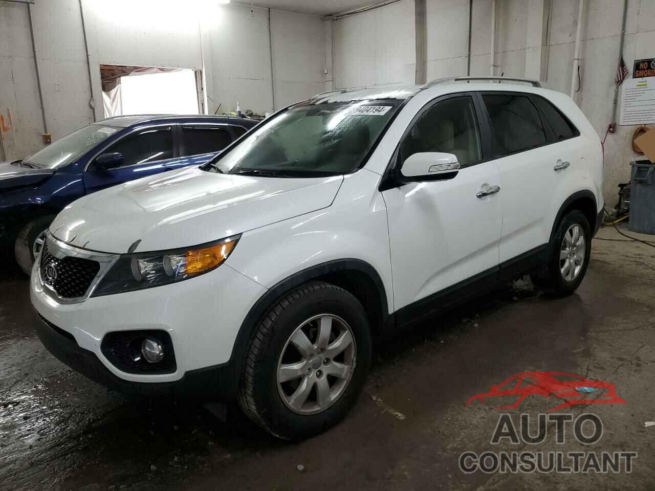 KIA SORENTO 2013 - 5XYKT3A60DG330757