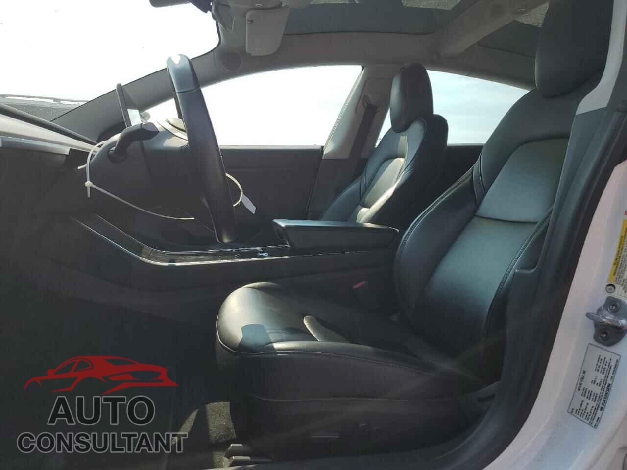 TESLA MODEL 3 2019 - 5YJ3E1EA5KF332994