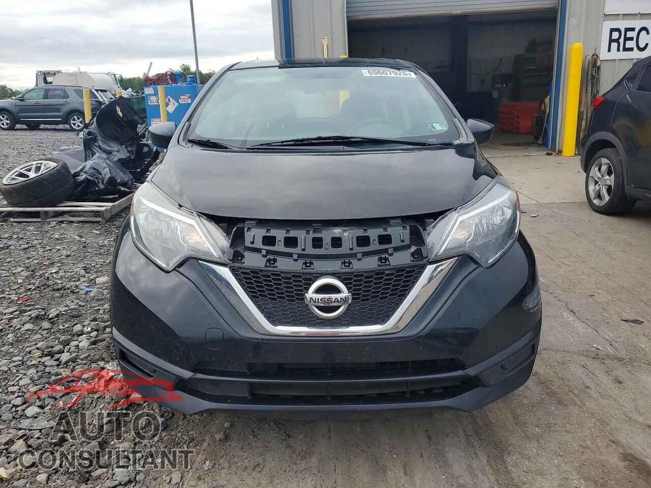 NISSAN VERSA 2017 - 3N1CE2CP3HL378592