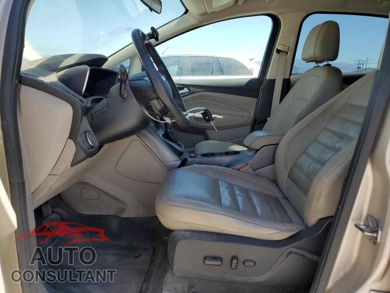FORD CMAX 2017 - 1FADP5EU3HL102172