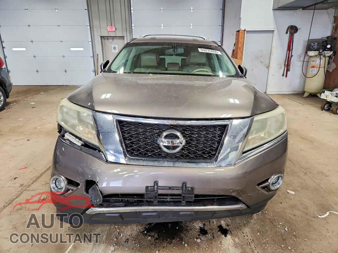 NISSAN PATHFINDER 2013 - 5N1AR2MM8DC663710