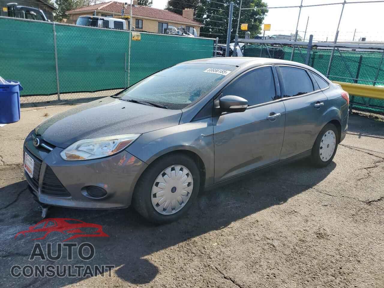 FORD FOCUS 2014 - 1FADP3F2XEL113375