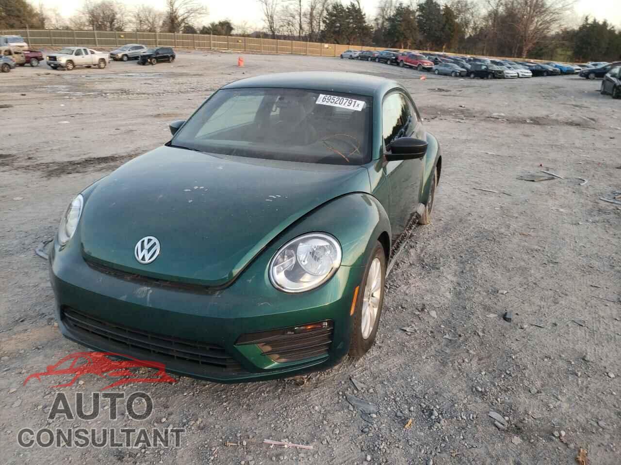 VOLKSWAGEN BEETLE 2017 - 3VWF17AT9HM609859