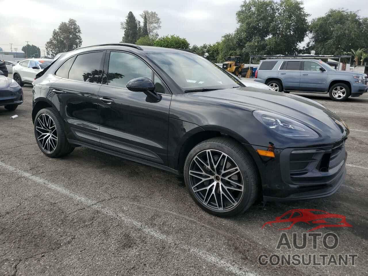 PORSCHE MACAN BASE 2023 - WP1AA2A50PLB16555