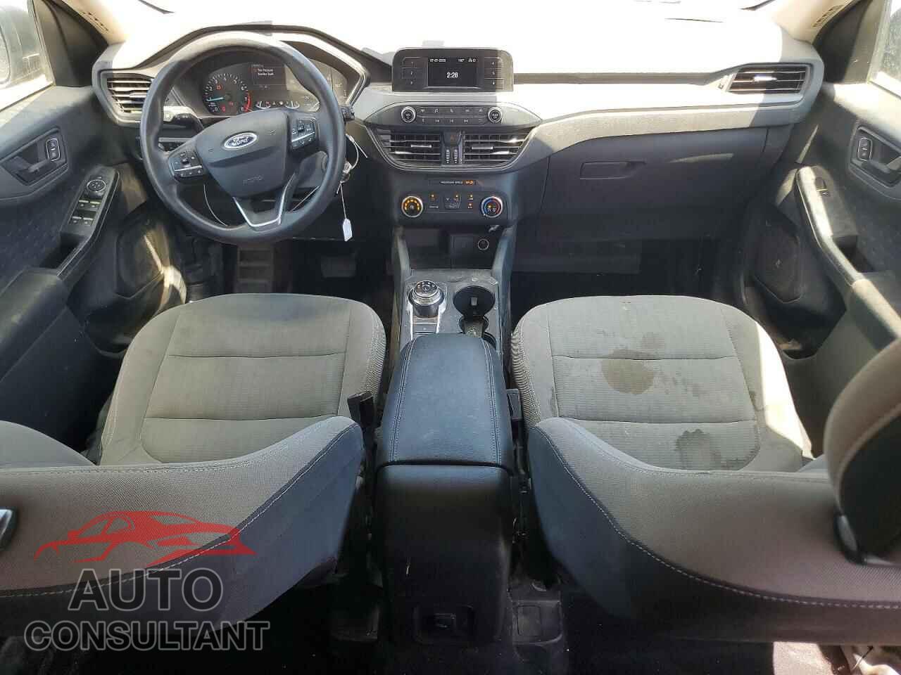 FORD ESCAPE 2020 - 1FMCU0F61LUA26354