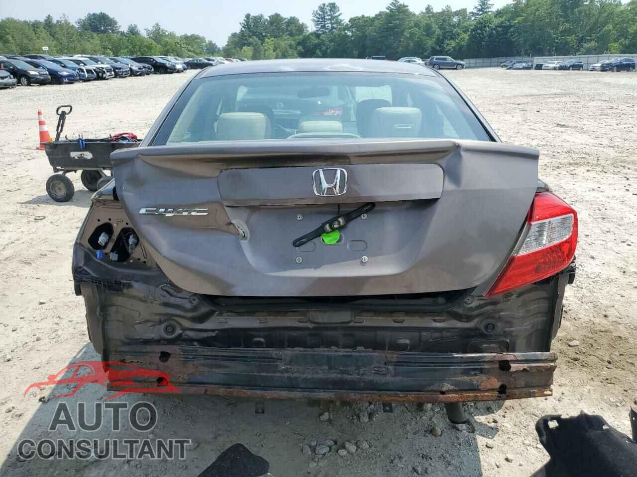 HONDA CIVIC 2012 - 2HGFB2F54CH541010