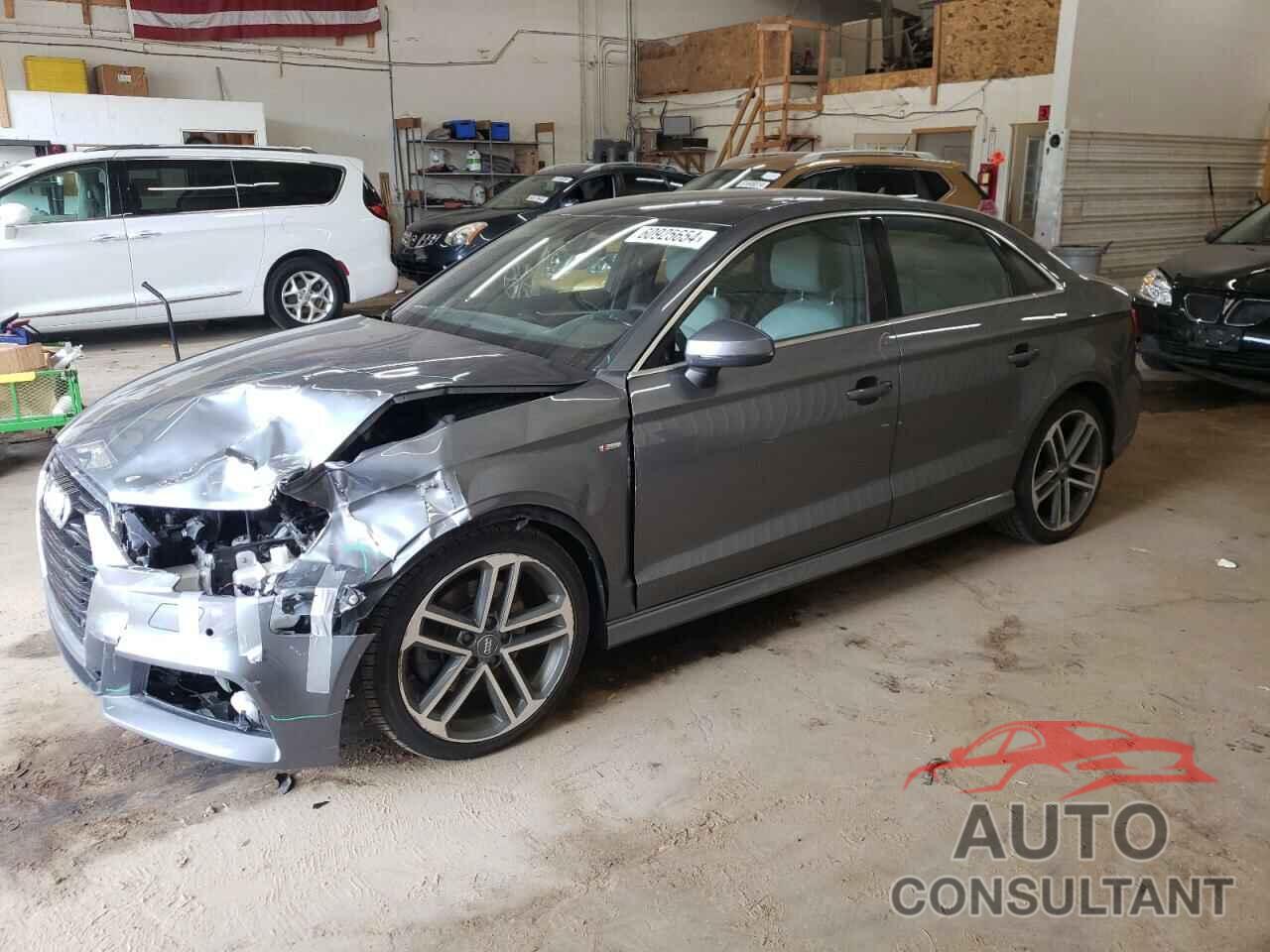 AUDI A3 2017 - WAUJ8GFF7H1060118