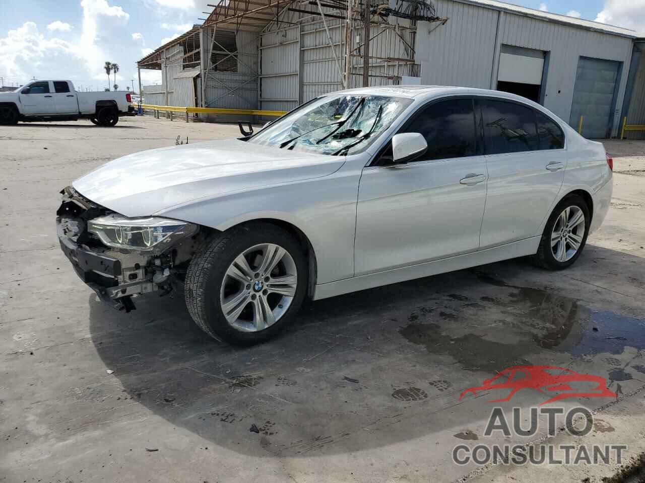 BMW 3 SERIES 2017 - WBA8B9G32HNU52979