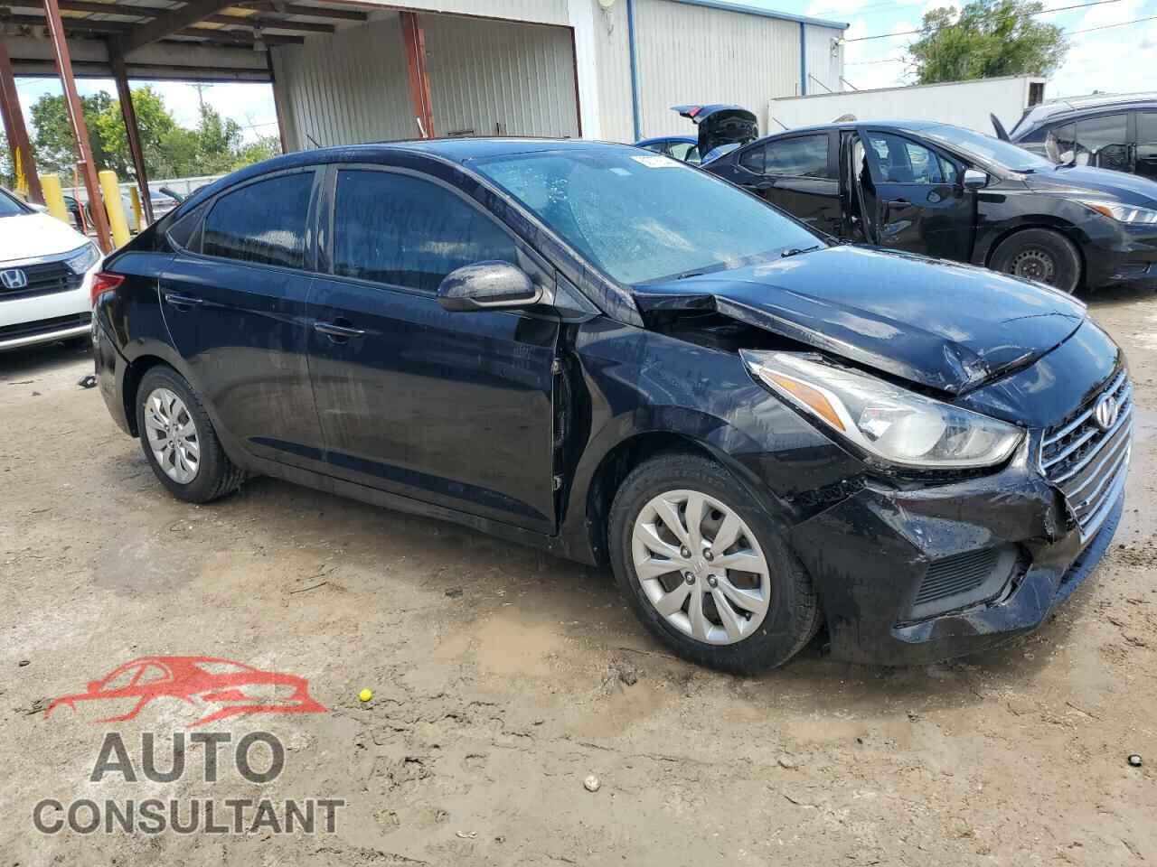HYUNDAI ACCENT 2019 - 3KPC24A31KE040315