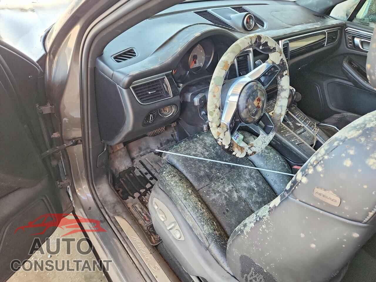 PORSCHE MACAN 2015 - WP1AB2A51FLB65937