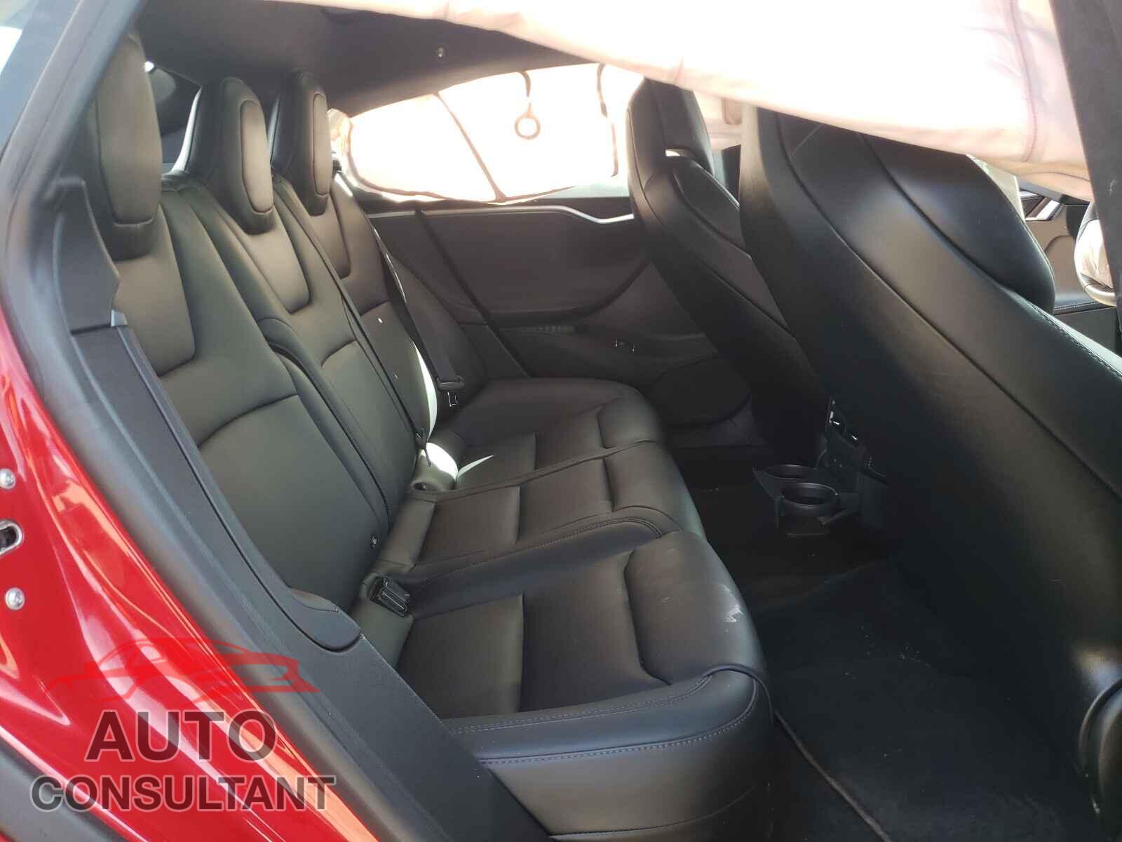 TESLA MODEL S 2018 - 5YJSA1E20JF296890