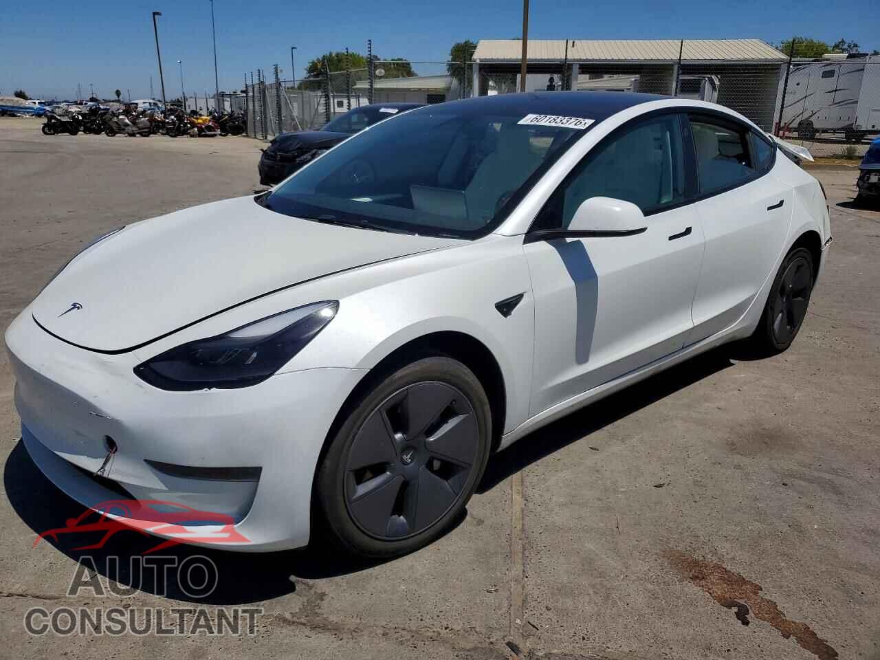 TESLA MODEL 3 2023 - 5YJ3E1EA3PF383417