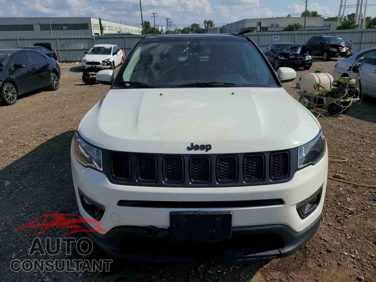 JEEP COMPASS 2019 - 3C4NJDBB2KT696732