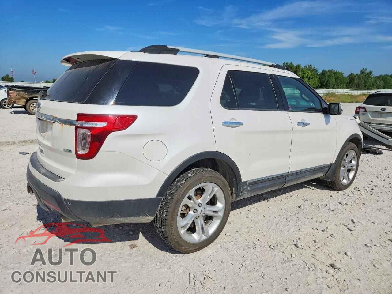 FORD EXPLORER 2015 - 1FM5K8F86FGA29283