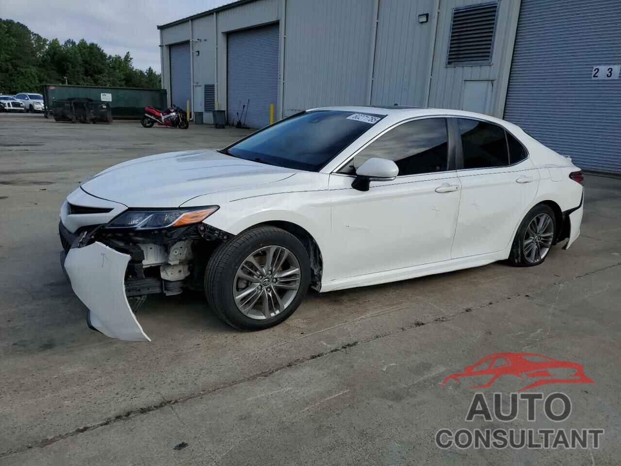 TOYOTA CAMRY 2018 - JTNB11HK3J3019719