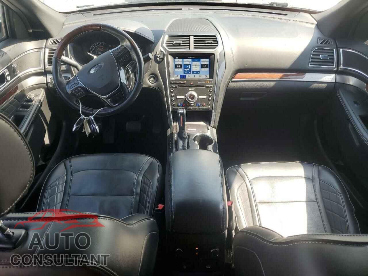 FORD EXPLORER 2017 - 1FM5K8HT9HGD05220