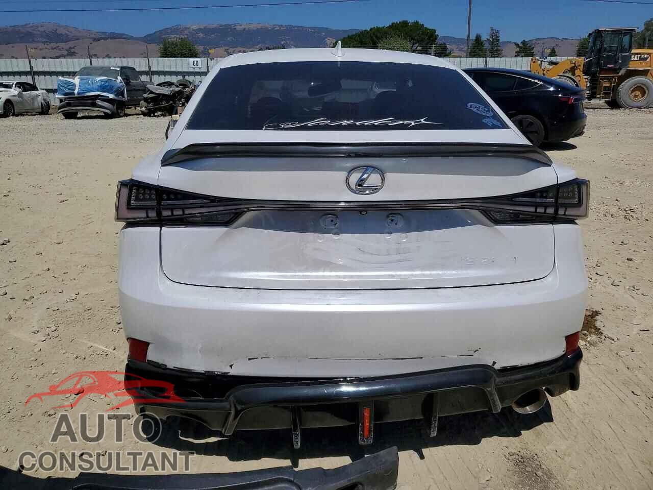 LEXUS IS 2016 - JTHBA1D26G5024788