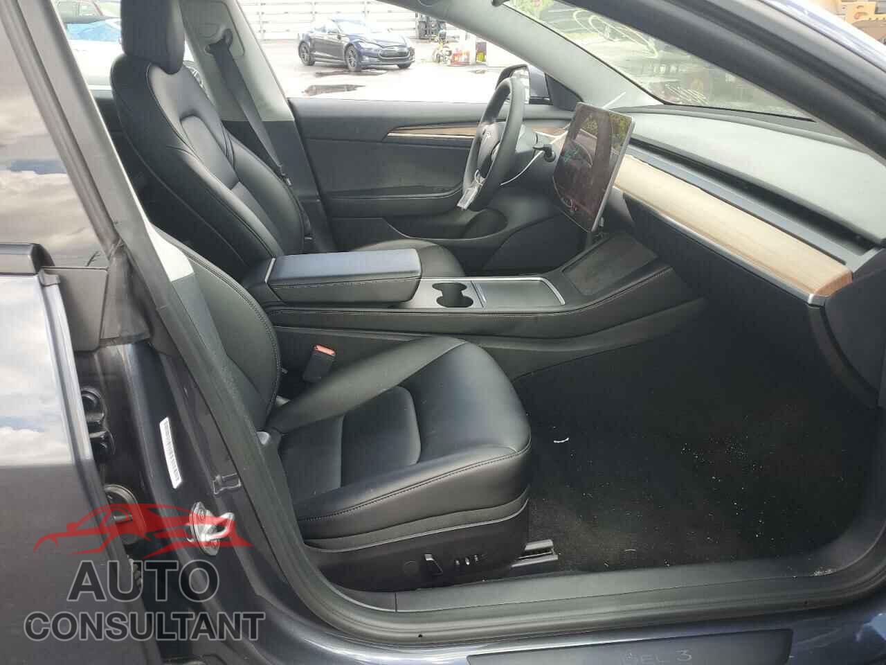TESLA MODEL 3 2021 - 5YJ3E1EAXMF090416