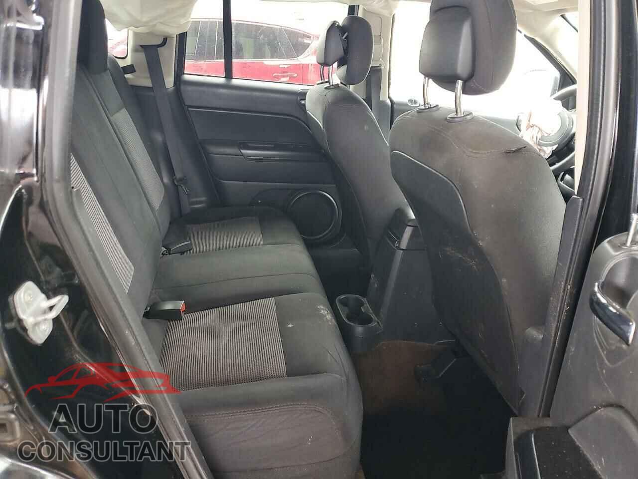 JEEP COMPASS 2014 - 1C4NJCBAXED570565