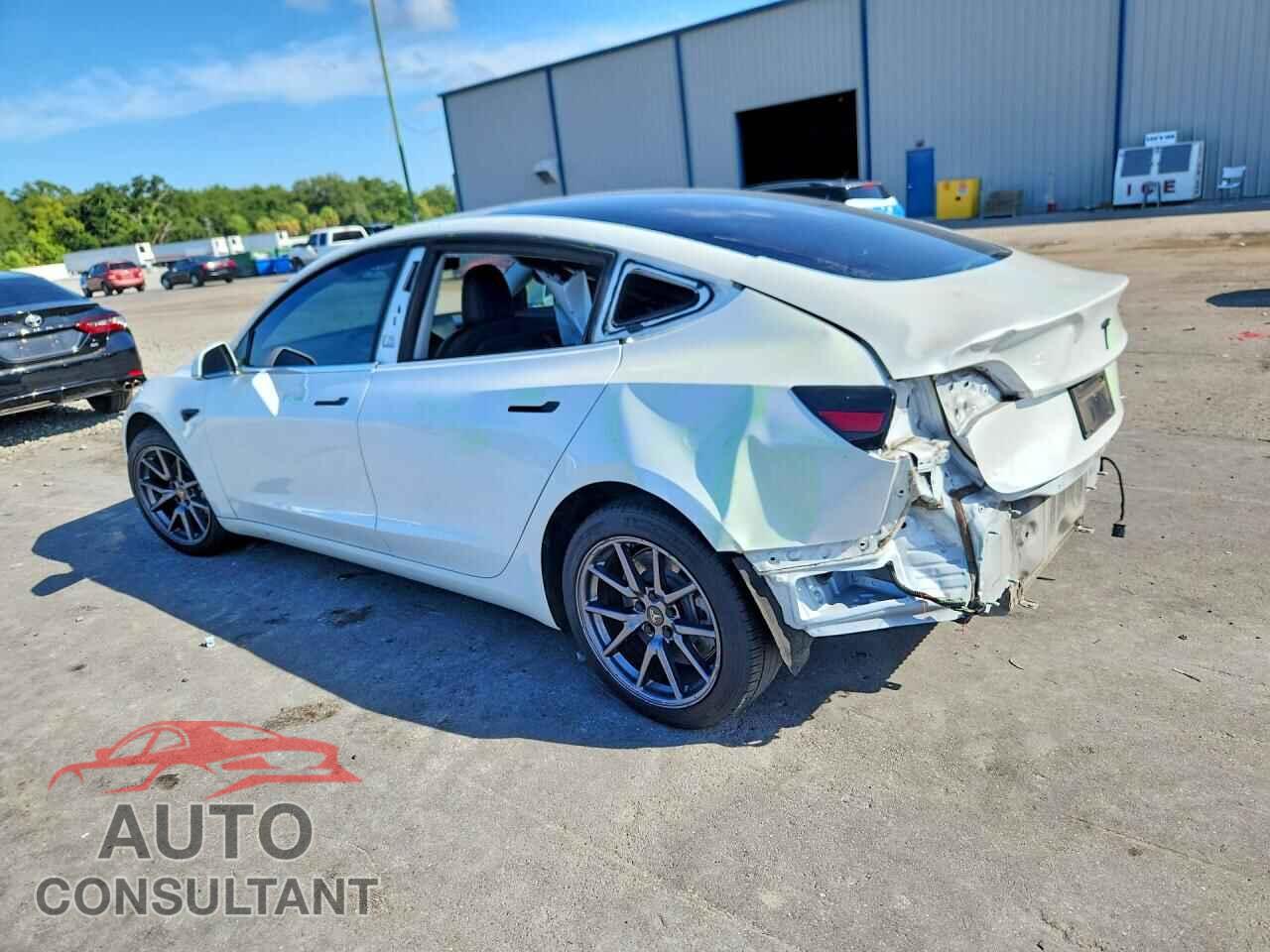 TESLA MODEL 3 2020 - 5YJ3E1EA4LF658724