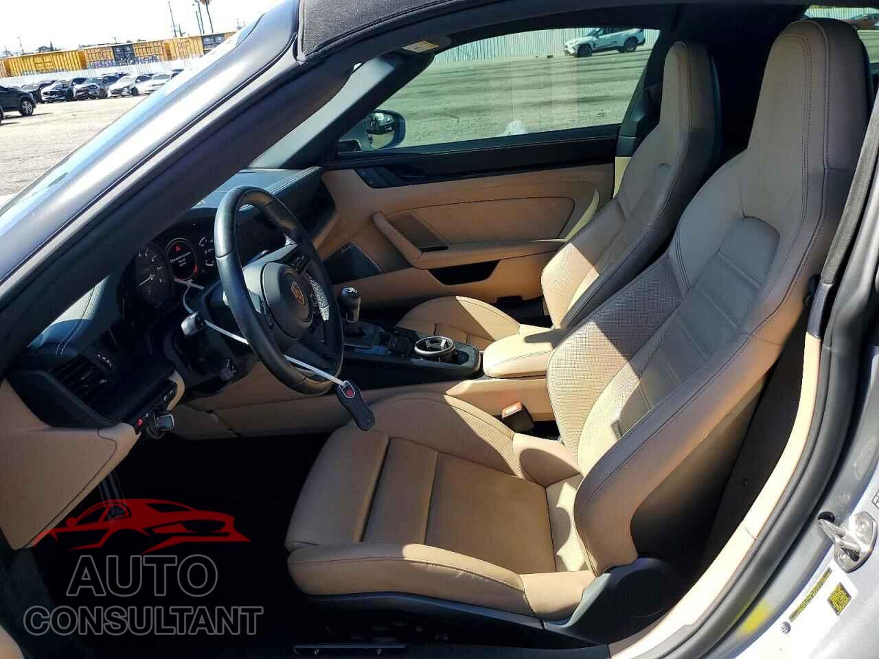 PORSCHE 911 2024 - WP0BB2A94RS282091