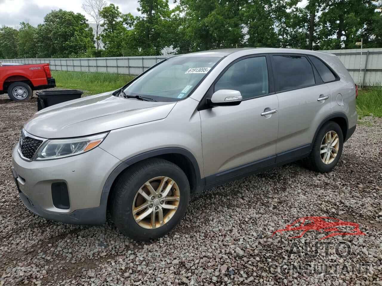 KIA SORENTO 2014 - 5XYKT3A64EG472580