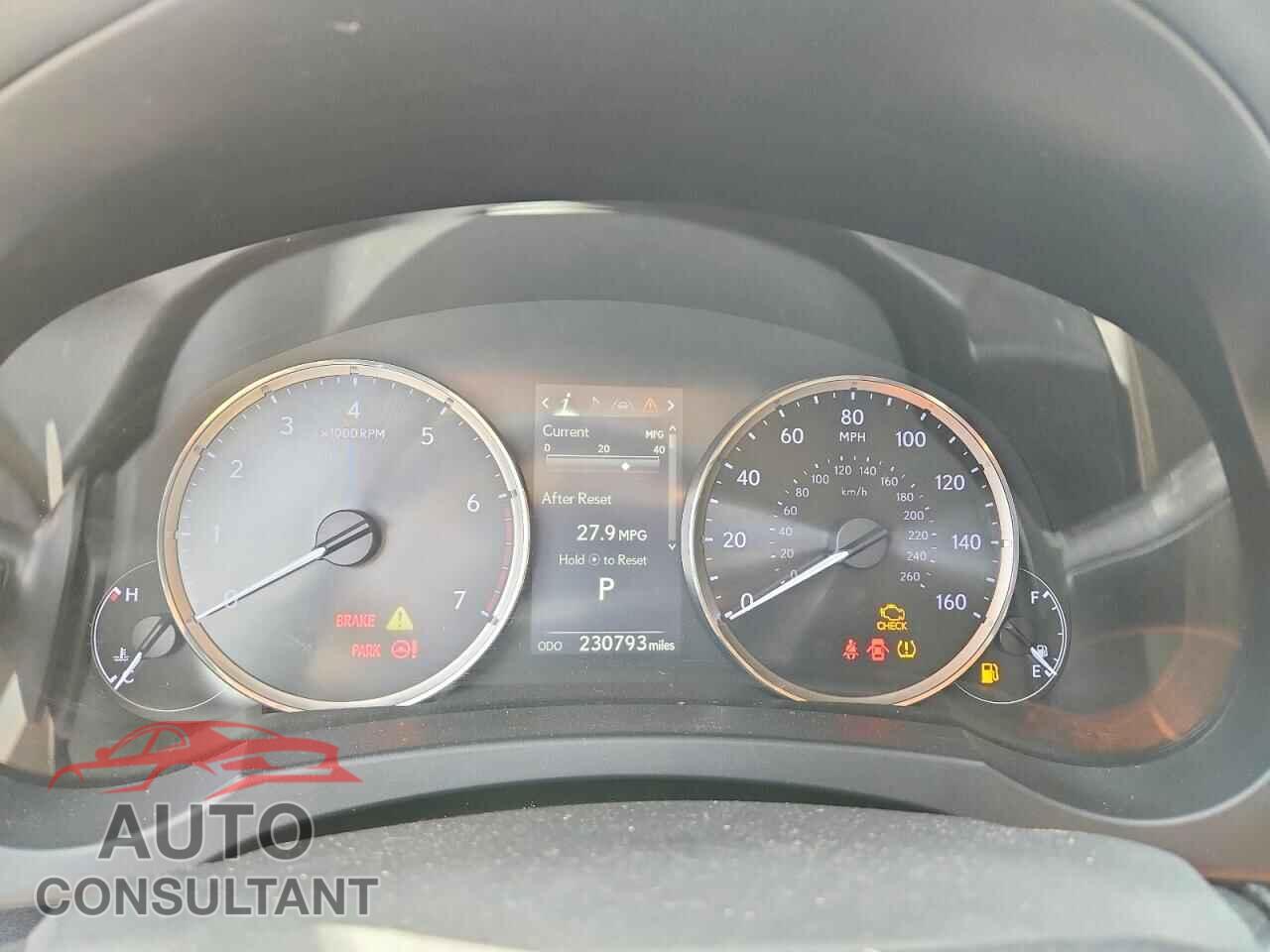 LEXUS IS 2017 - JTHBA1D26H5048395