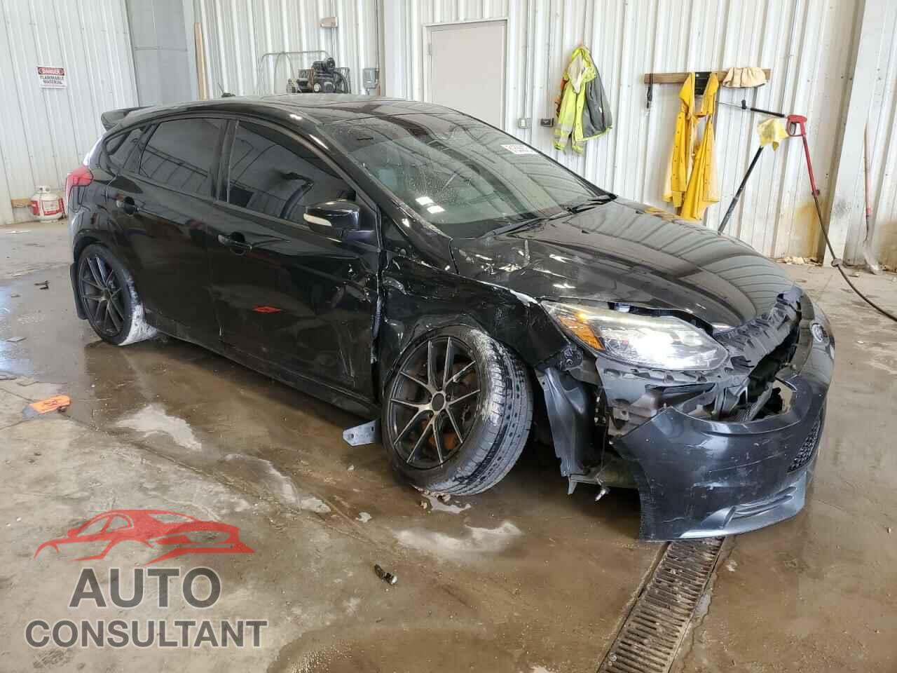 FORD FOCUS 2014 - 1FADP3L98EL427737