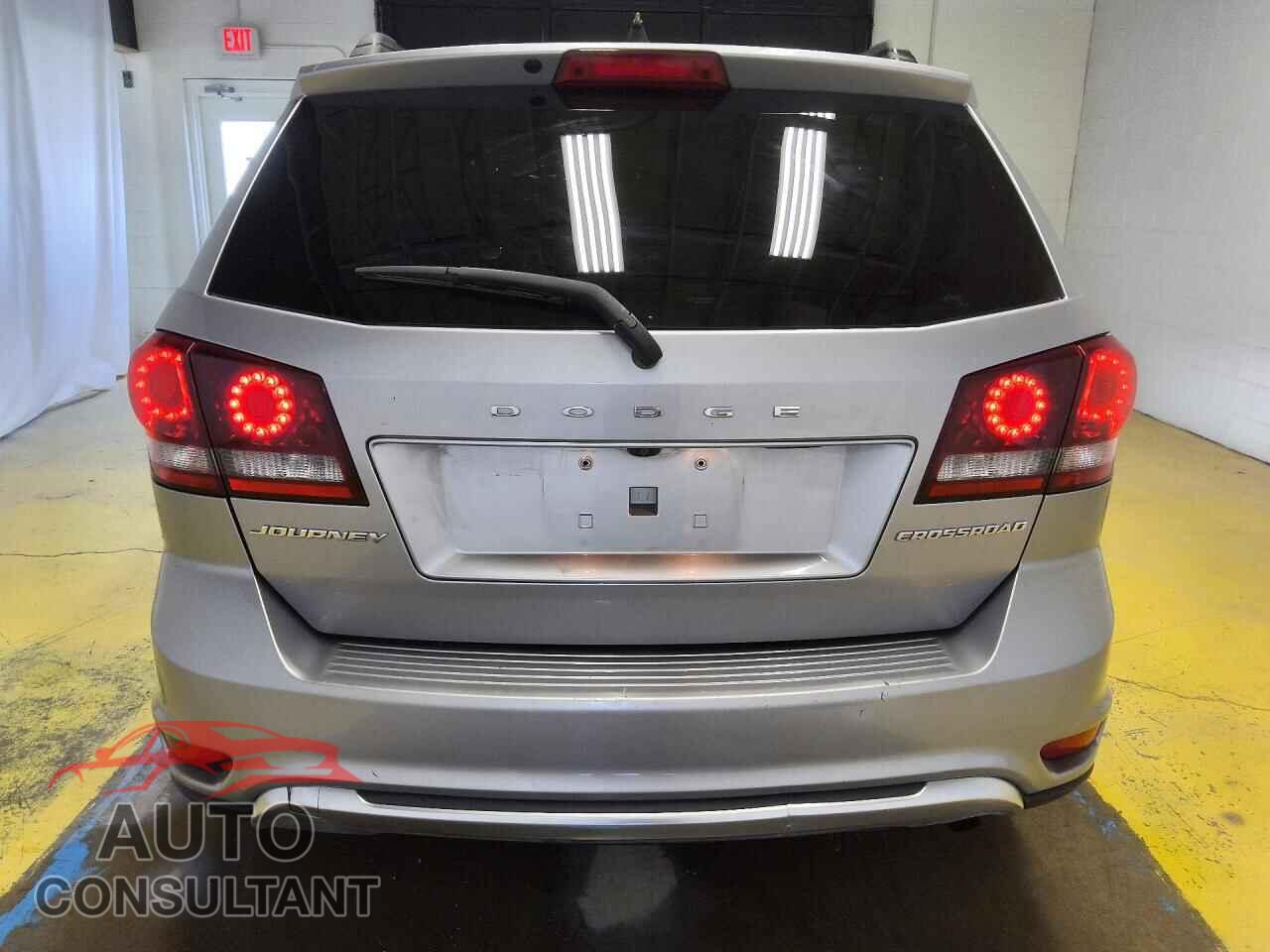 DODGE JOURNEY 2017 - 3C4PDCGB2HT524504