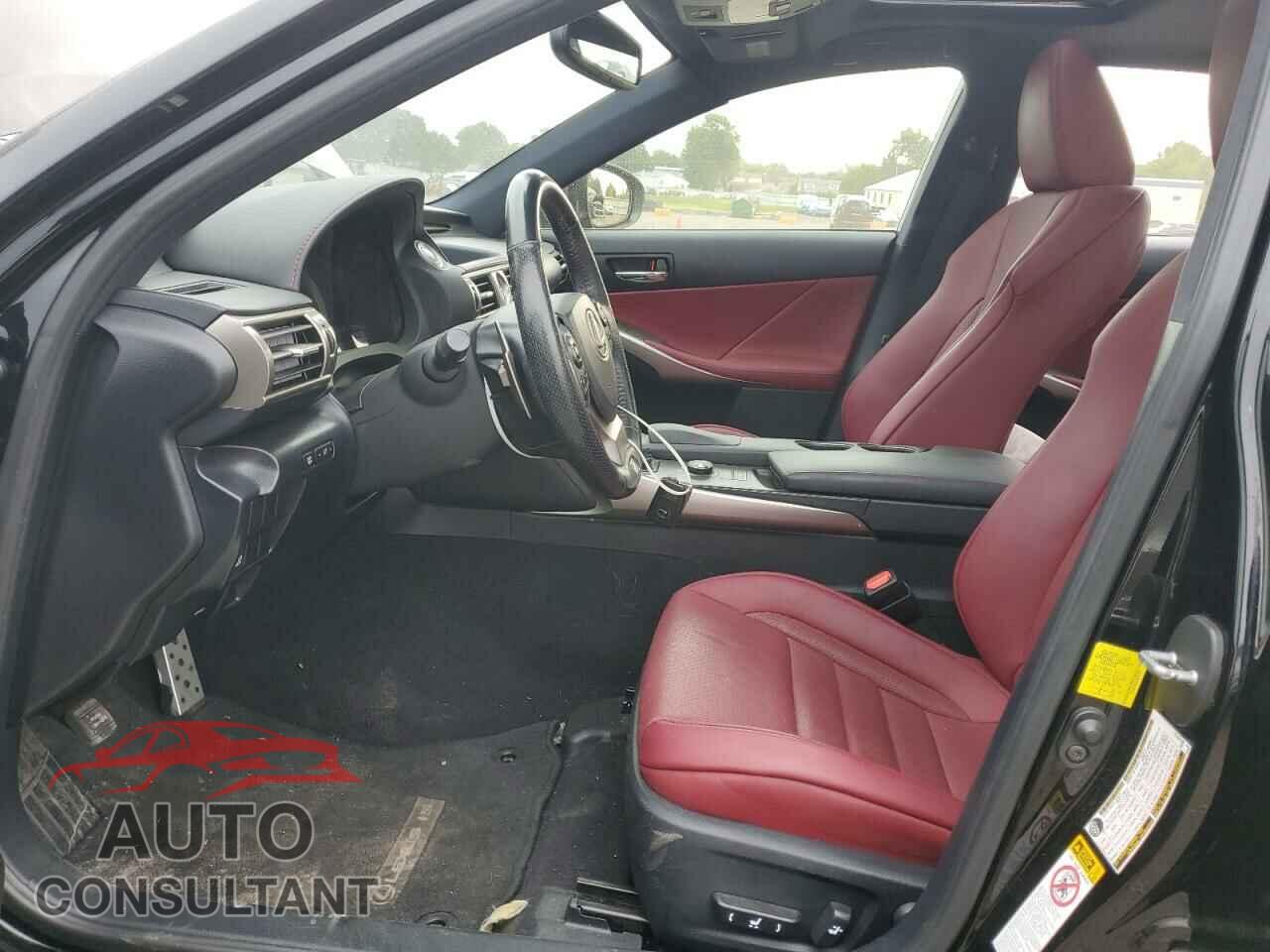 LEXUS IS 2015 - JTHCF1D26F5028750