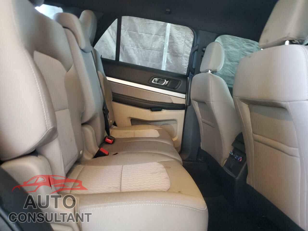 FORD EXPLORER 2018 - 1FM5K7B80JGB48018