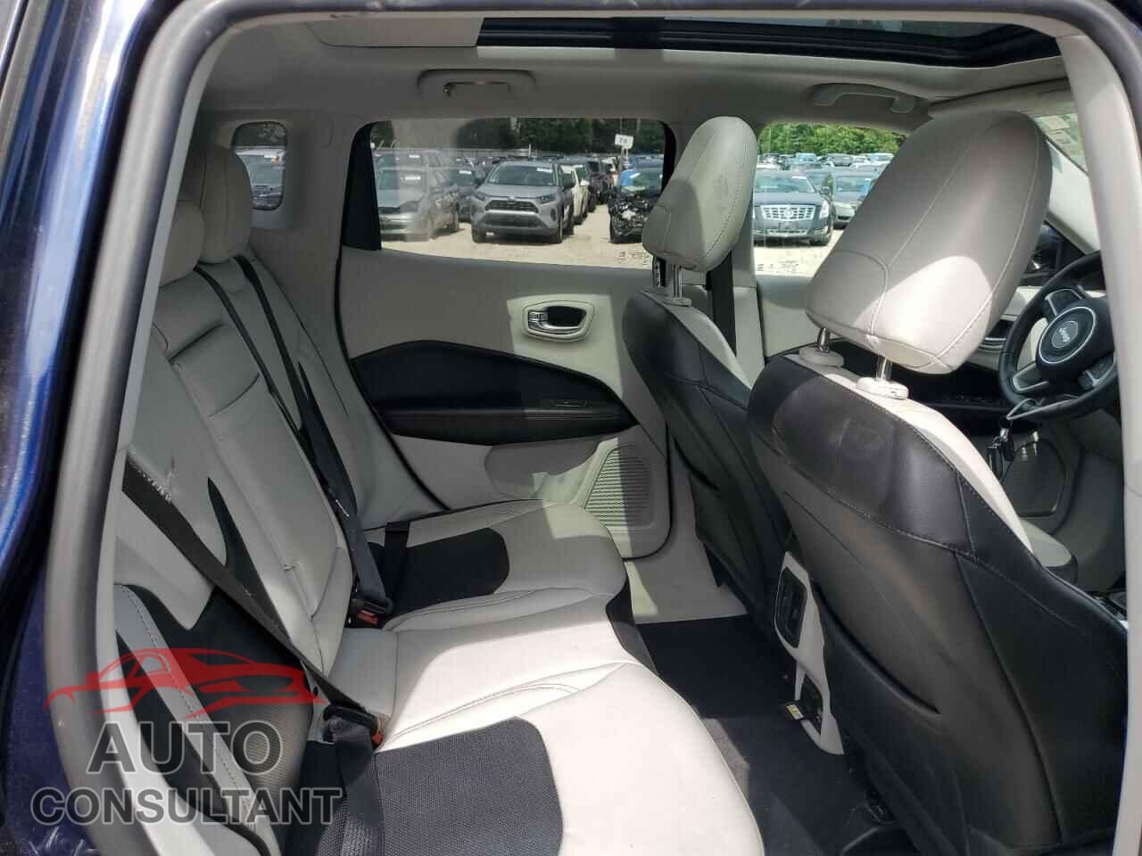 JEEP COMPASS 2018 - 3C4NJDCB6JT305031