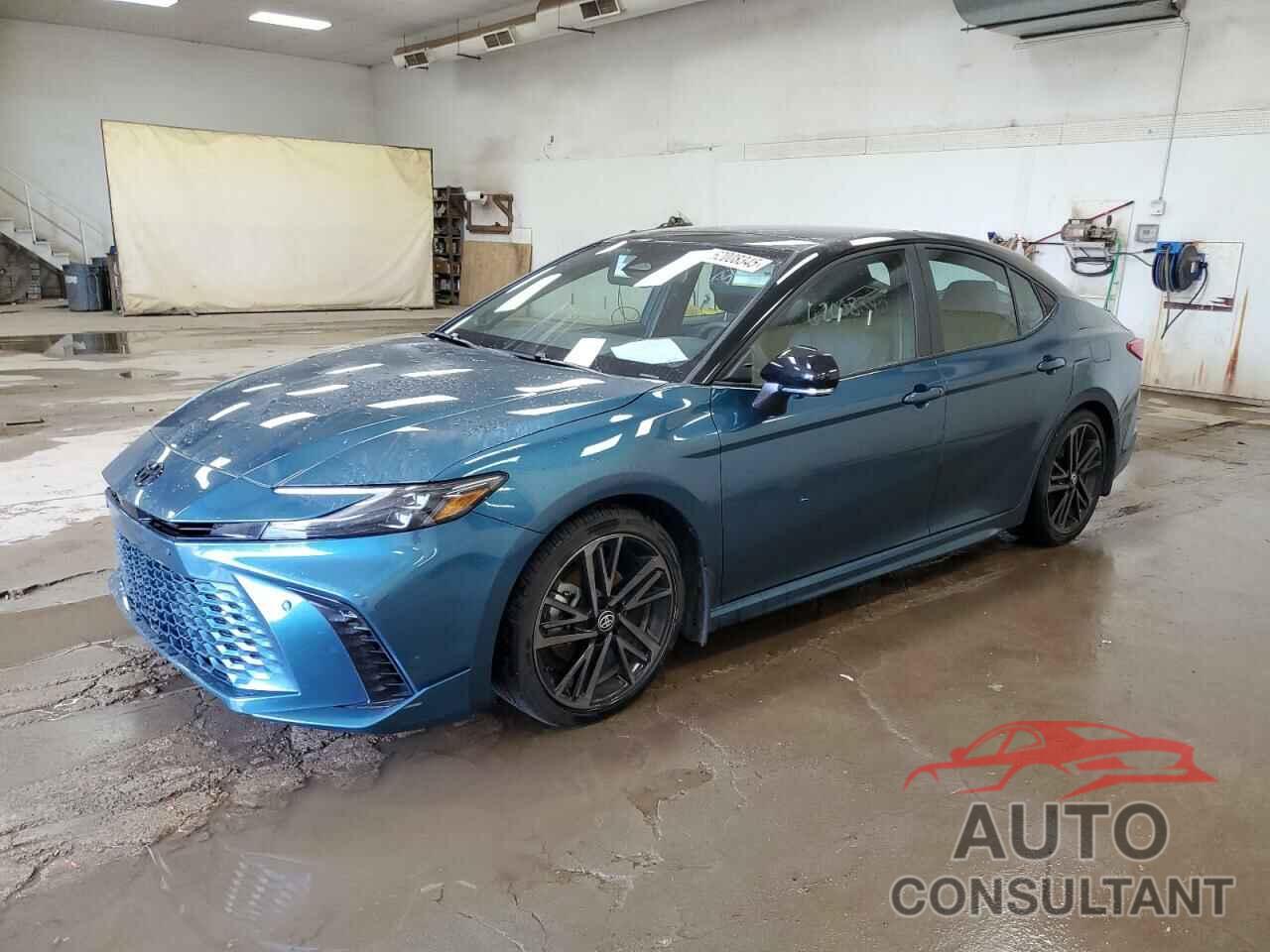 TOYOTA CAMRY 2025 - 4T1DAACK2SU012045
