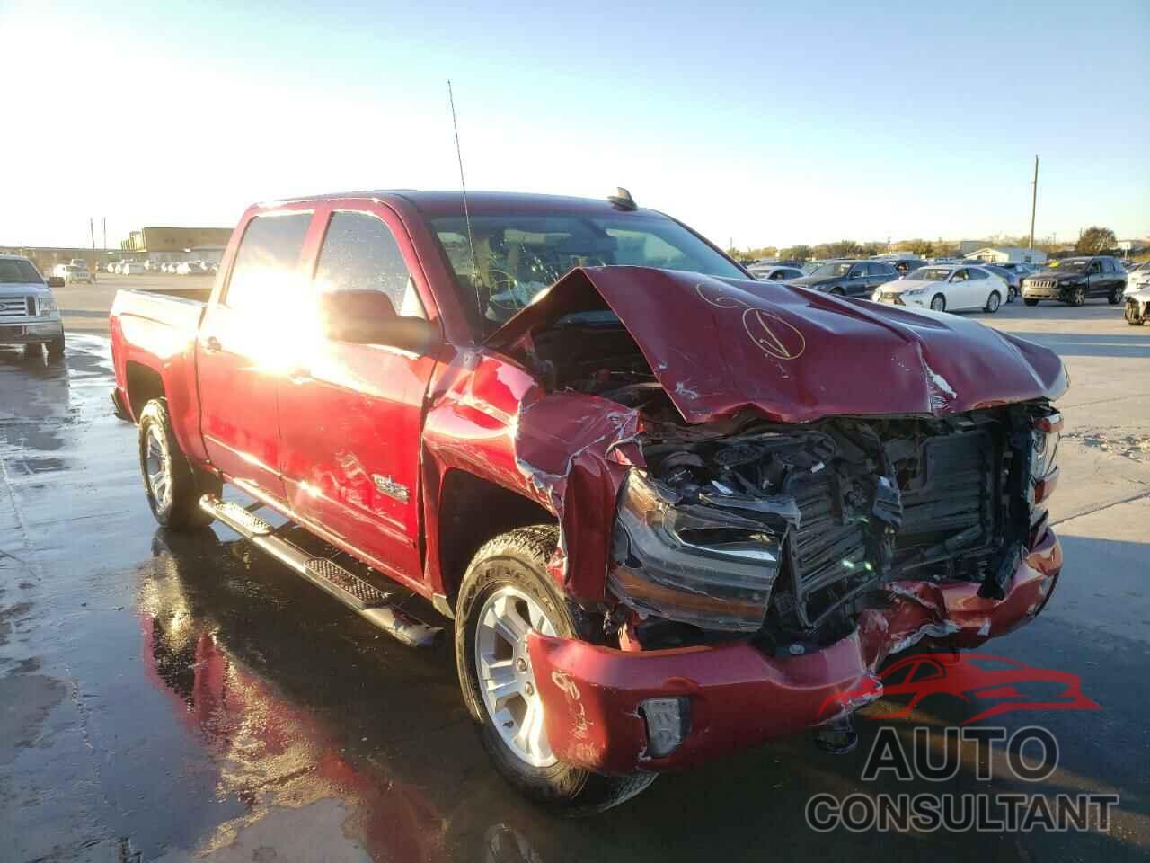 CHEVROLET SILVERADO 2018 - 3GCUKREC3JG207871