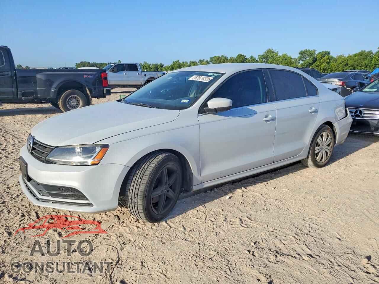 VOLKSWAGEN JETTA 2017 - 3VW2B7AJ3HM382582