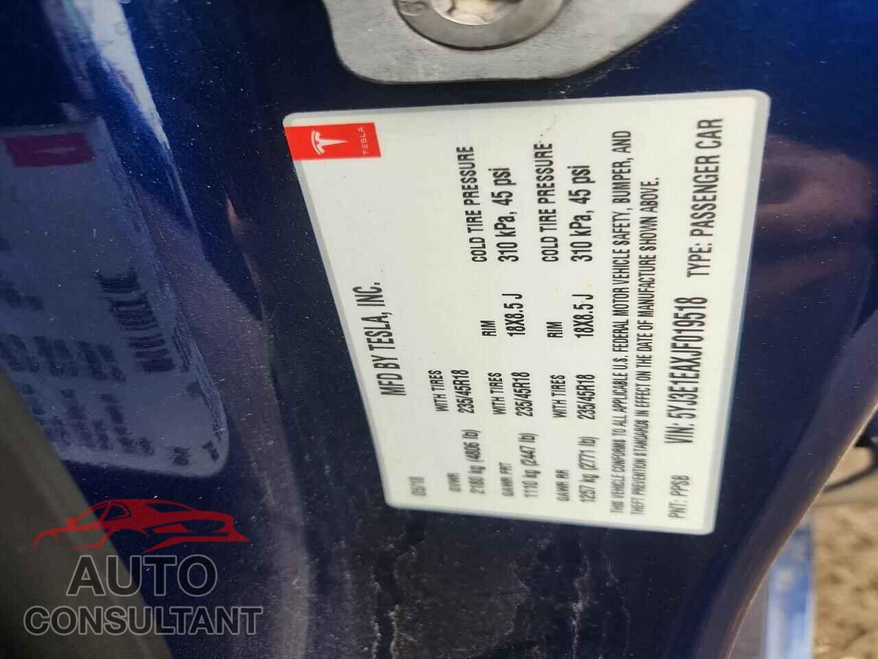 TESLA MODEL 3 2018 - 5YJ3E1EAXJF019518