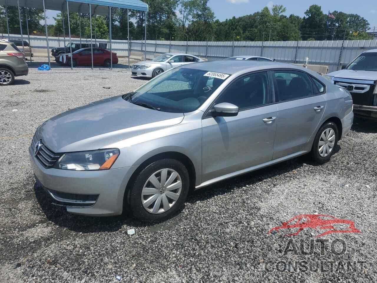 VOLKSWAGEN PASSAT 2013 - 1VWAH7A37DC004661
