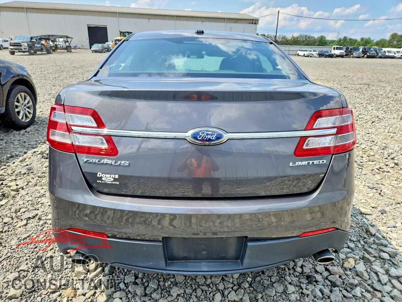 FORD TAURUS 2015 - 1FAHP2F84FG174067